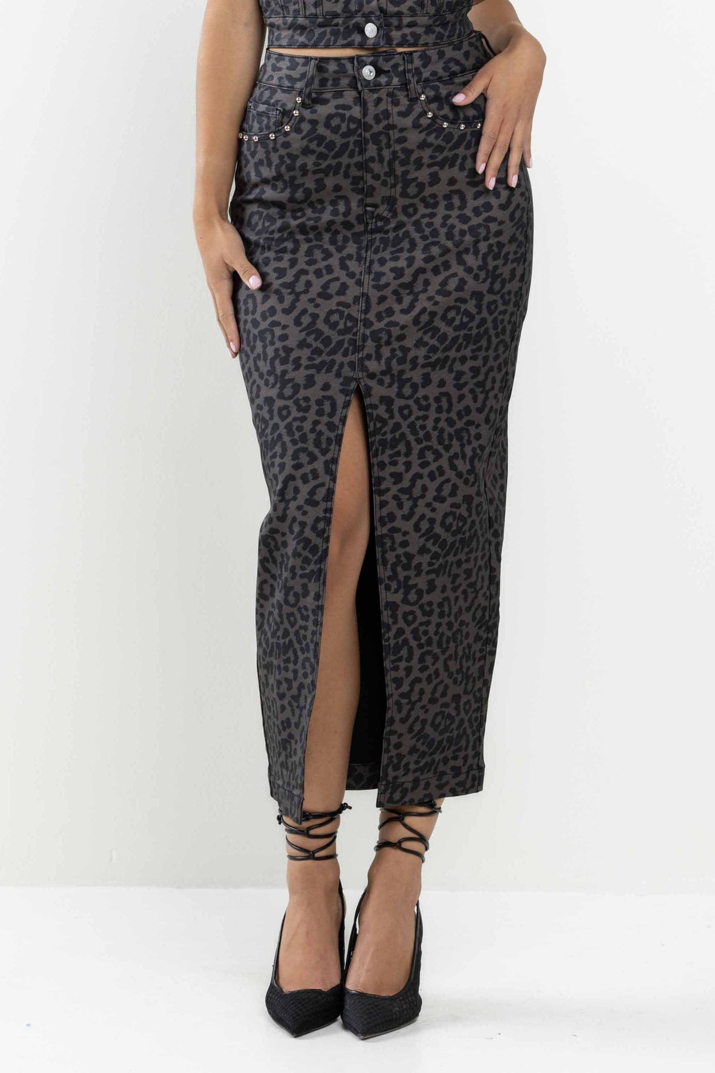 Leopard Out Of The Wild Leopard Column Skirt